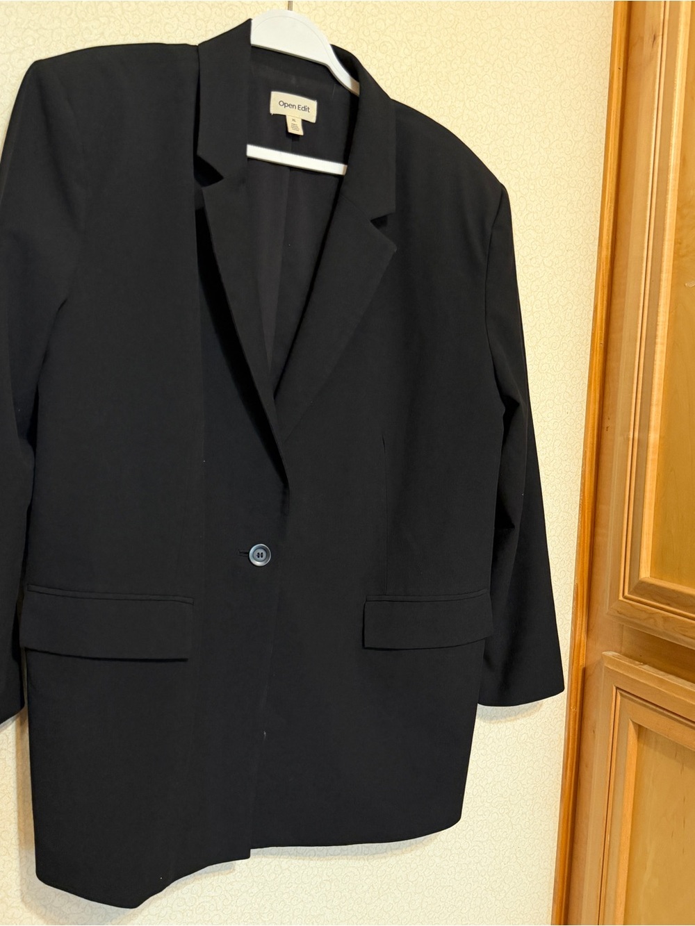 Open Edit Women's Black Single-Button Blazer